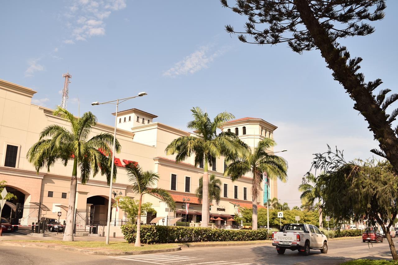 Alojamiento Castelnouvo, Entre Rios, Guayaquil, Ecuador Εξωτερικό φωτογραφία